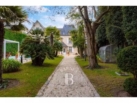 maison de luxe à vendre dans le quartier paramé centre