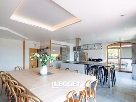 appartement de luxe à vendre à les saisies