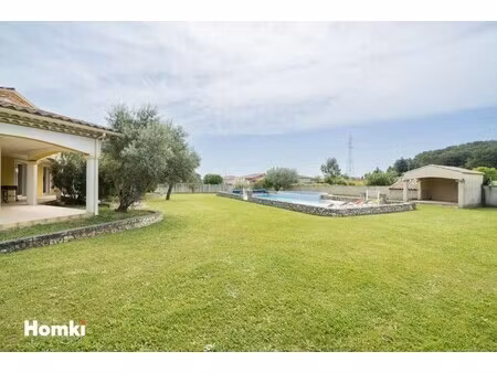 maison de luxe à vendre à bagard
