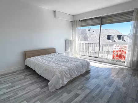 vente appartement 2 pièces 47.57 m² à saint-quentin (02100)  49 000 €