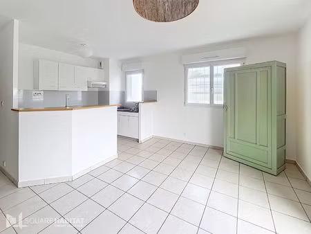 appartement saint brieuc robien t2 + terrasse + parking