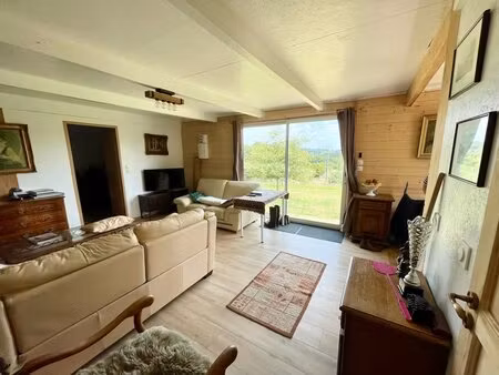 petite maison en bois