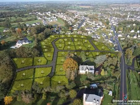 vente terrain à montsûrs (53150) : à vendre / 570m² montsûrs