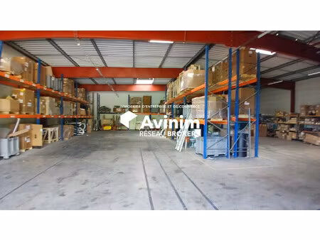 location local commercial