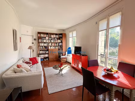 appartement 2 pièces à vendre à carrières sur seine -