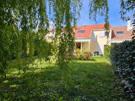 maison voisins le bretonneux 6 pièce(s) 125 m2