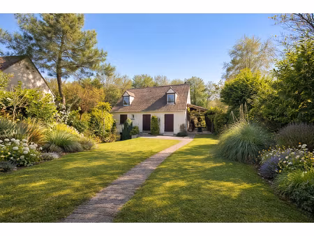 maison montigny le bretonneux