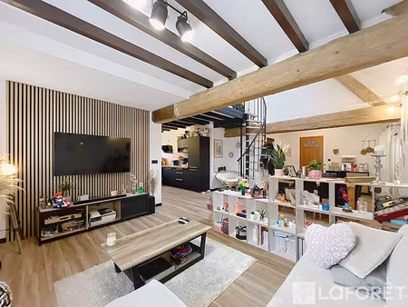 vente appartement 4 pièces 98 m² à les abrets (38490)  179 000 €