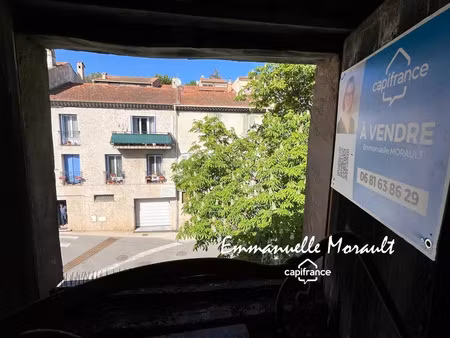 vente immeuble 47 m² bagnols-en-forêt (83600)