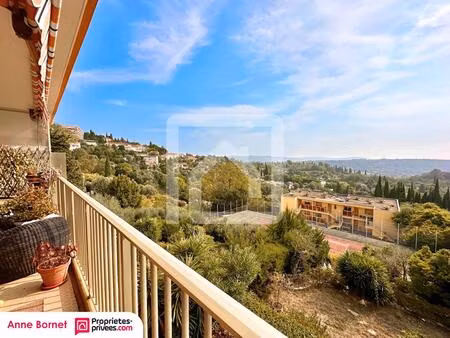appartement 4 pièces 93 m2 avec terrasse vue panoramique mer  garage  parking privatif et 