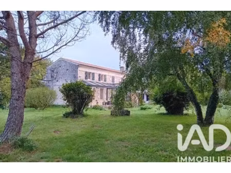 haras à plassay (17250)