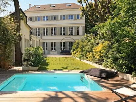 villa de 5 pièces de luxe en location chatelet les halles  louvre-tuileries  palais royal 