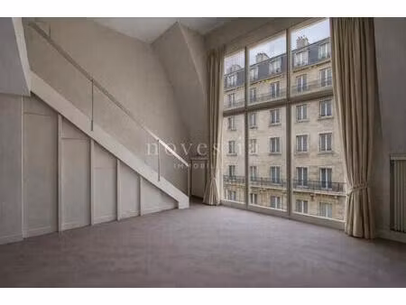 proche trocadéro - atelier d'artiste à rénover en duplex de 65m2