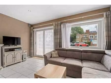 appartement renové à coxyde!