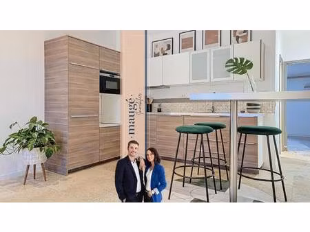 appartement - rez de chaussée - 1 chambre - terrasse - cave - proche toutes commodités