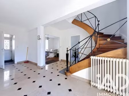 maison à lucenay-lès-aix (58380)