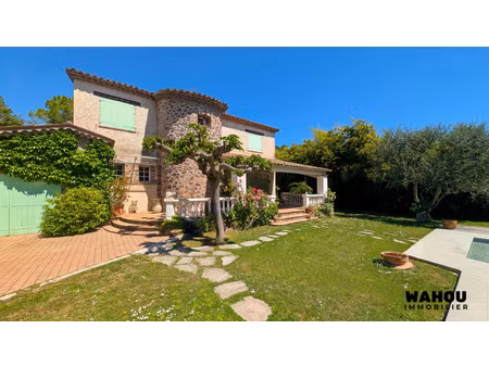 bastide de charme avec piscine proche golf cannes-mougins