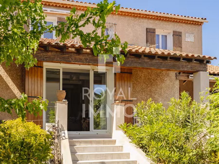 maison 150m2 sanary-sur-mer  secteur résidentiel recherché