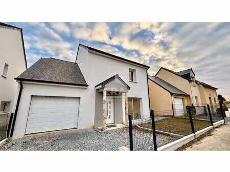 vente maison à saint-isle (53940) : à vendre / 110m² saint-isle