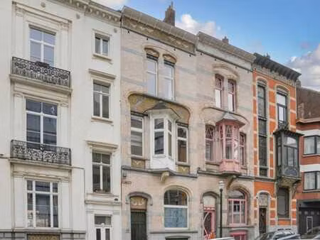 étangs d'ixelles - maîson de maître - art nouveau - peb: e