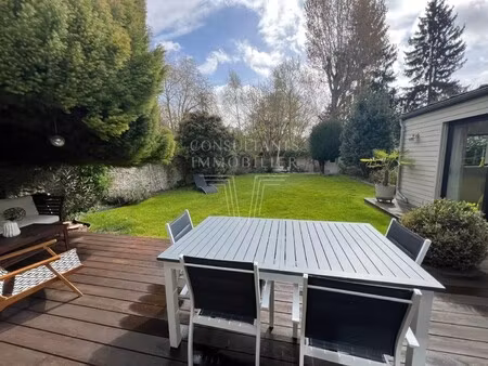 maison de luxe à vendre à montfort-l'amaury