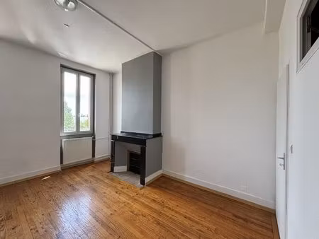 appartement t2 avec parking