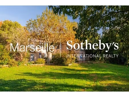 maison de luxe à vendre dans le quartier le cabot