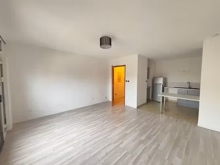 appt t2 cugnaux - 44 m2 avec parking et cave