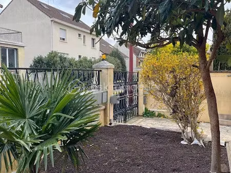 vente appartement 1 pièce 40 m² à fresnes (94260)  242 000 €