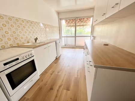 nimes/ puech du teil - lumineux t5 ' les eygalades'