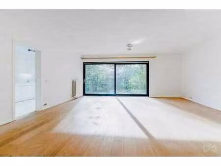 superbe appartement dans un cadre vert !