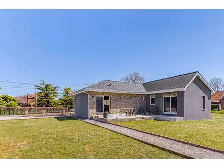 a vendre superbe plain pied !