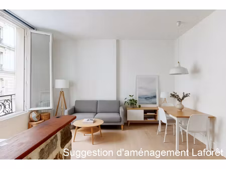 paris 18ème-montmartre : appartement 15.3 m2