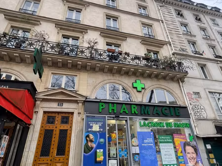 paris 3e studio rénové idéal investissement