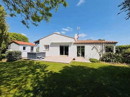vente maison à soullans (85300) : à vendre / 148m² soullans
