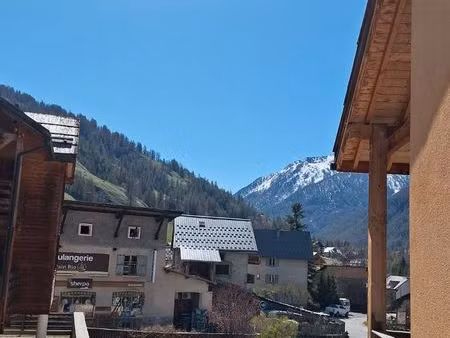 abriès – duplex d’exception & traversant – cœur de village avec spa