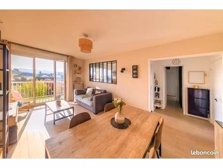 appartement 3 pièces avec balcon  cave et parking - quartier des mûriers