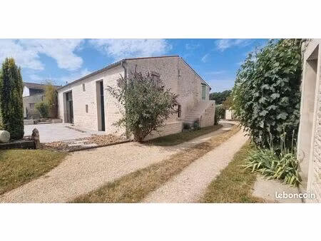 propriété 7 pièces 247 m²