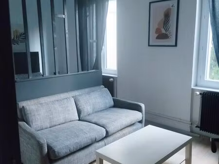 loue f1 meublé st alyre 28 m2