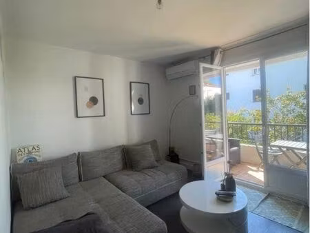 location meublée du 03 mai au 31 mai dans résidence privée acces direct à la mer. porticci