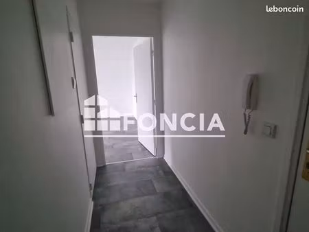 appartement 2 pièces 48.9m² à louer 900 - serris 77700