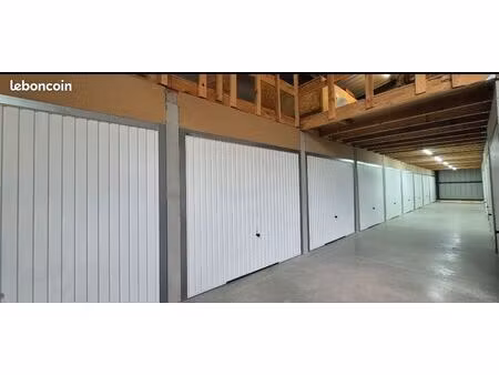 box de stockage garde meubles