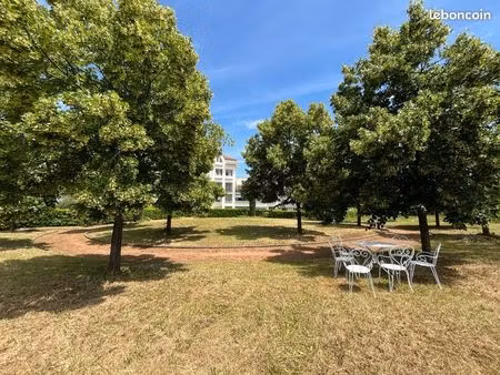 appartement t2 meublé- fort de bron