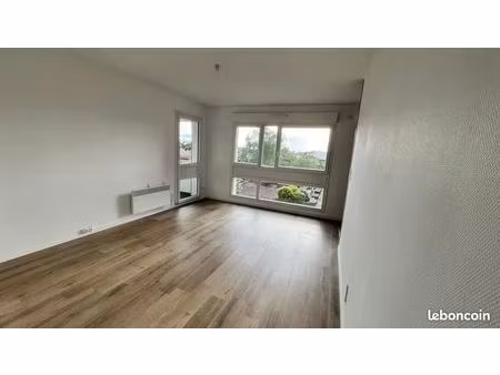 t2 de appt 54 m² + loggia 6m² / la hollande  centre ville cholet