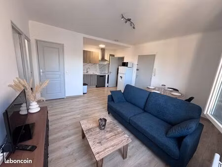 t3 meublé entièrement rénové - 49 m² - sainte-cécile-les-vignes