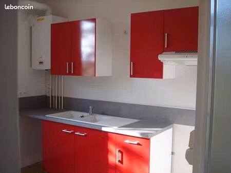 gueugnon centre loue t5