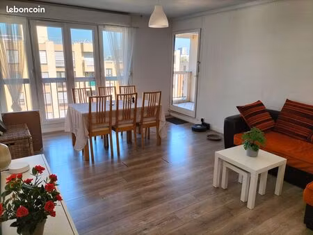 grand t4 familial / proche ligne 14 l'haÿ-les-roses / balcon  parking  cave