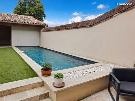 maison 5 pièces 163 16 m²