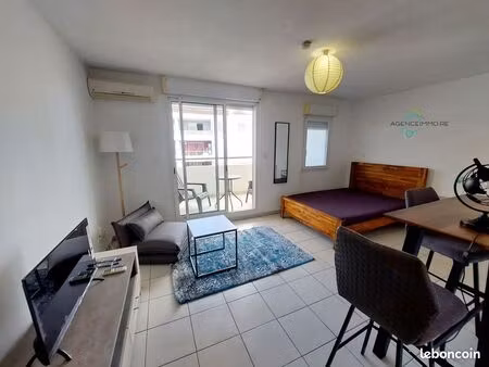 studio 1 pièce 24 m²