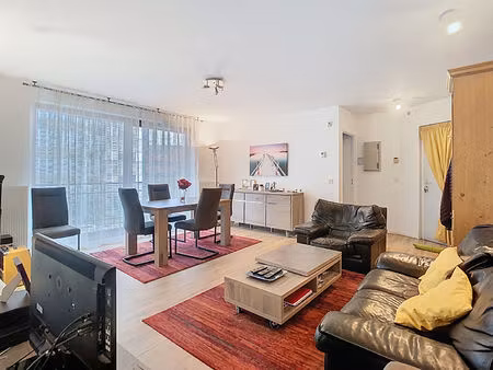 montigny-le-bretonneux - saint james - 3 pièces 62 23m² - box - cave